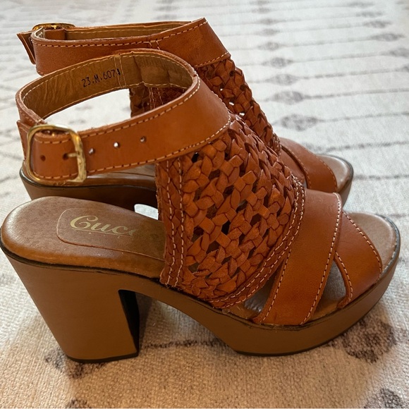 NEW! Beautiful Handmade Mexican Huarache Heels - Picture 3 of 5